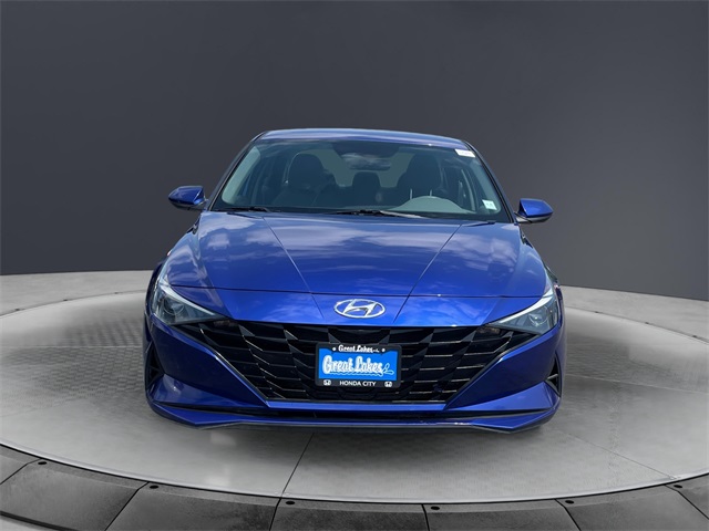 Vehicle image 2 of 15