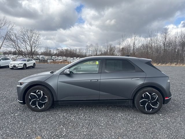 Vehicle image 6 of 29