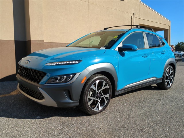 2022 Hyundai Kona Limited Image 1 of 37