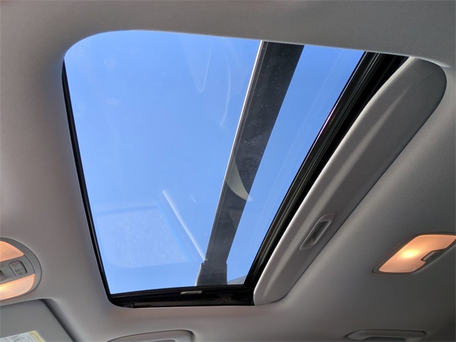 2022 Hyundai Kona Limited Image 31 of 37