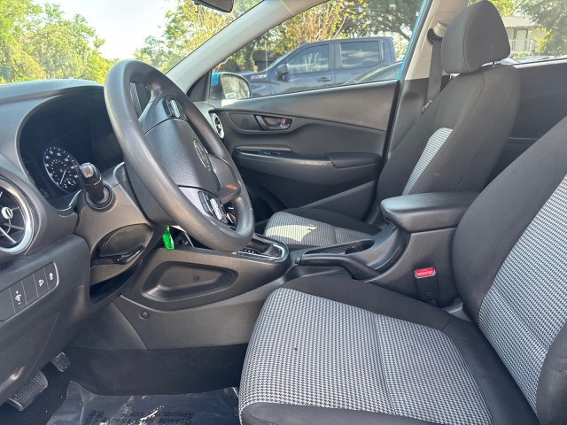 Vehicle image 10 of 20