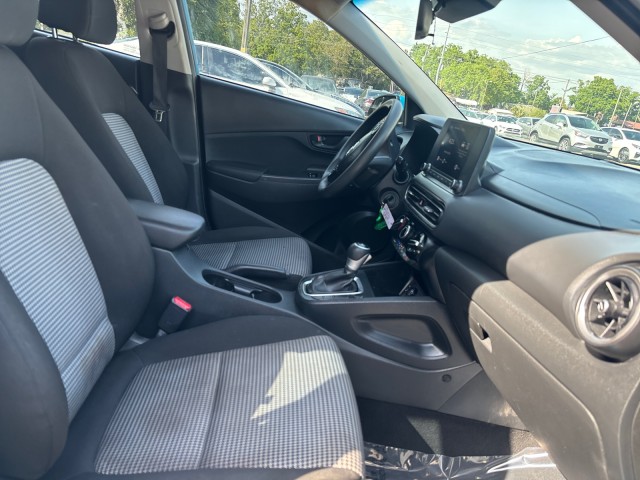 Vehicle image 13 of 20