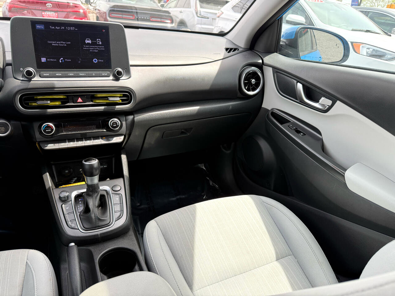 Vehicle image 28 of 39