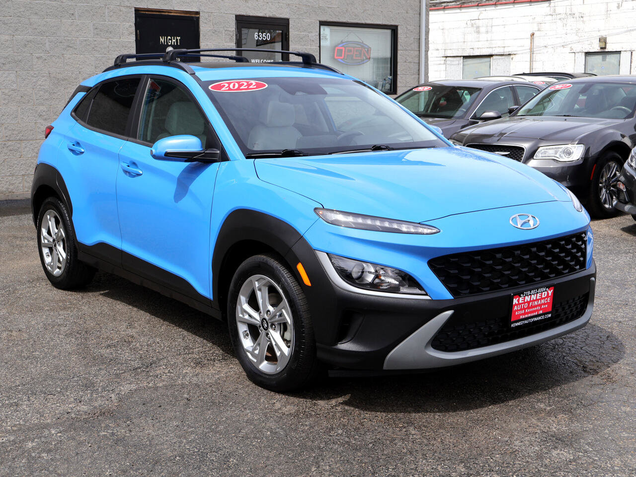 Vehicle image 4 of 39