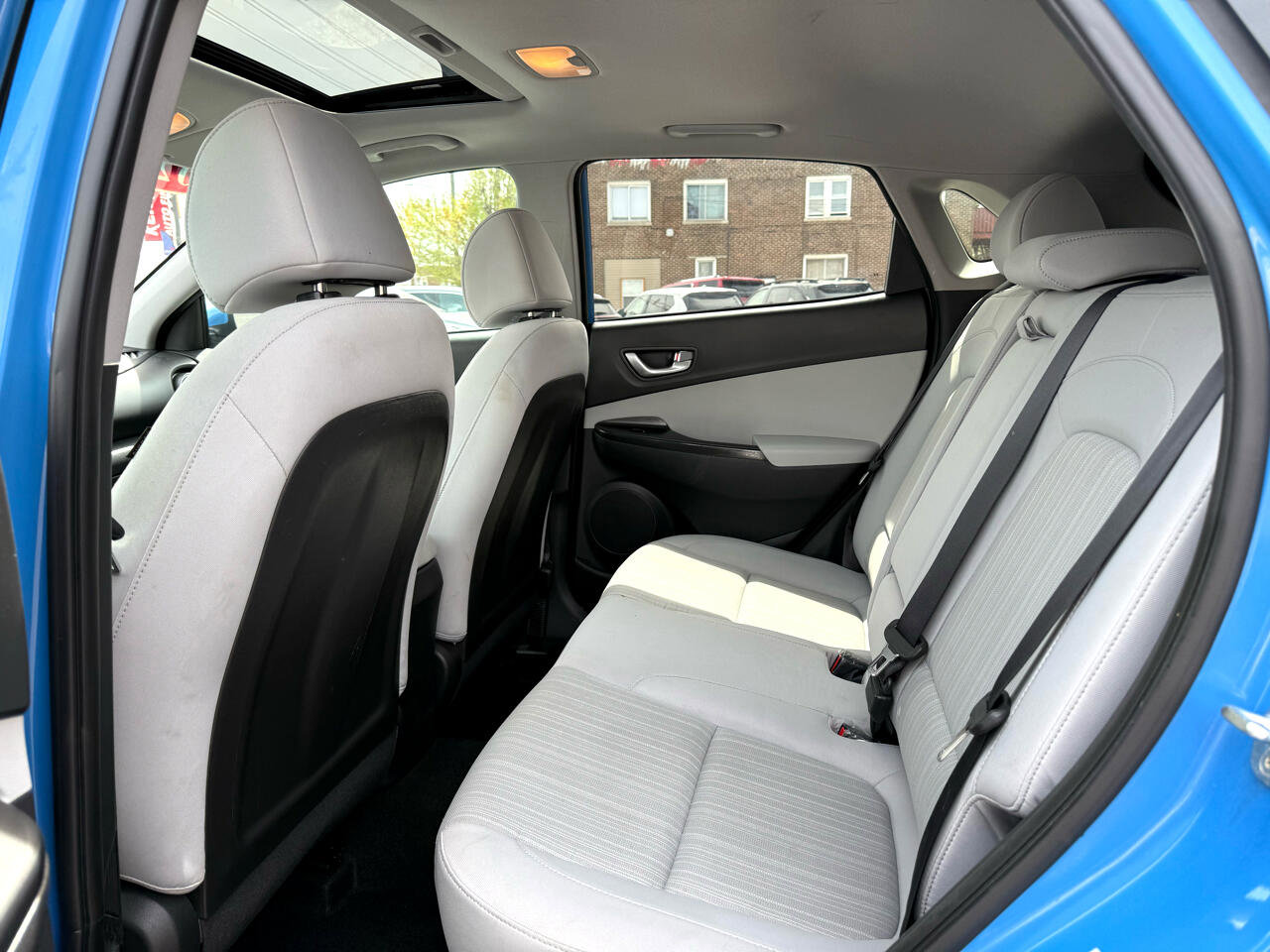 Vehicle image 15 of 39