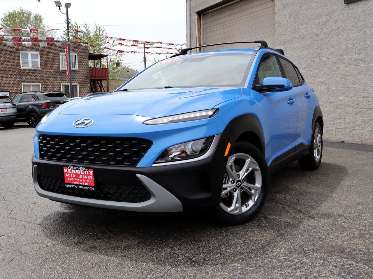 Vehicle image 2 of 39