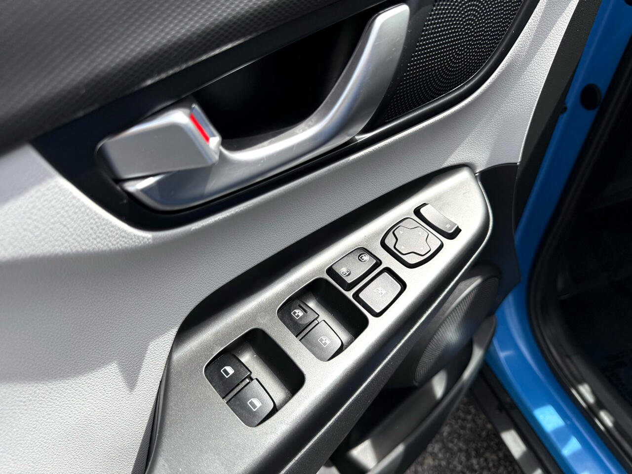 Vehicle image 20 of 39