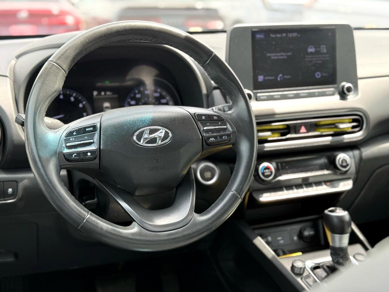 Vehicle image 24 of 39
