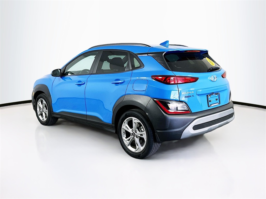 Vehicle image 8 of 29