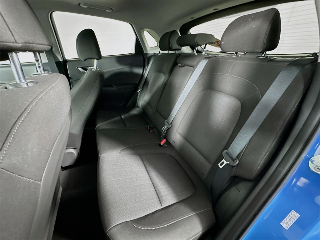 Vehicle image 22 of 29