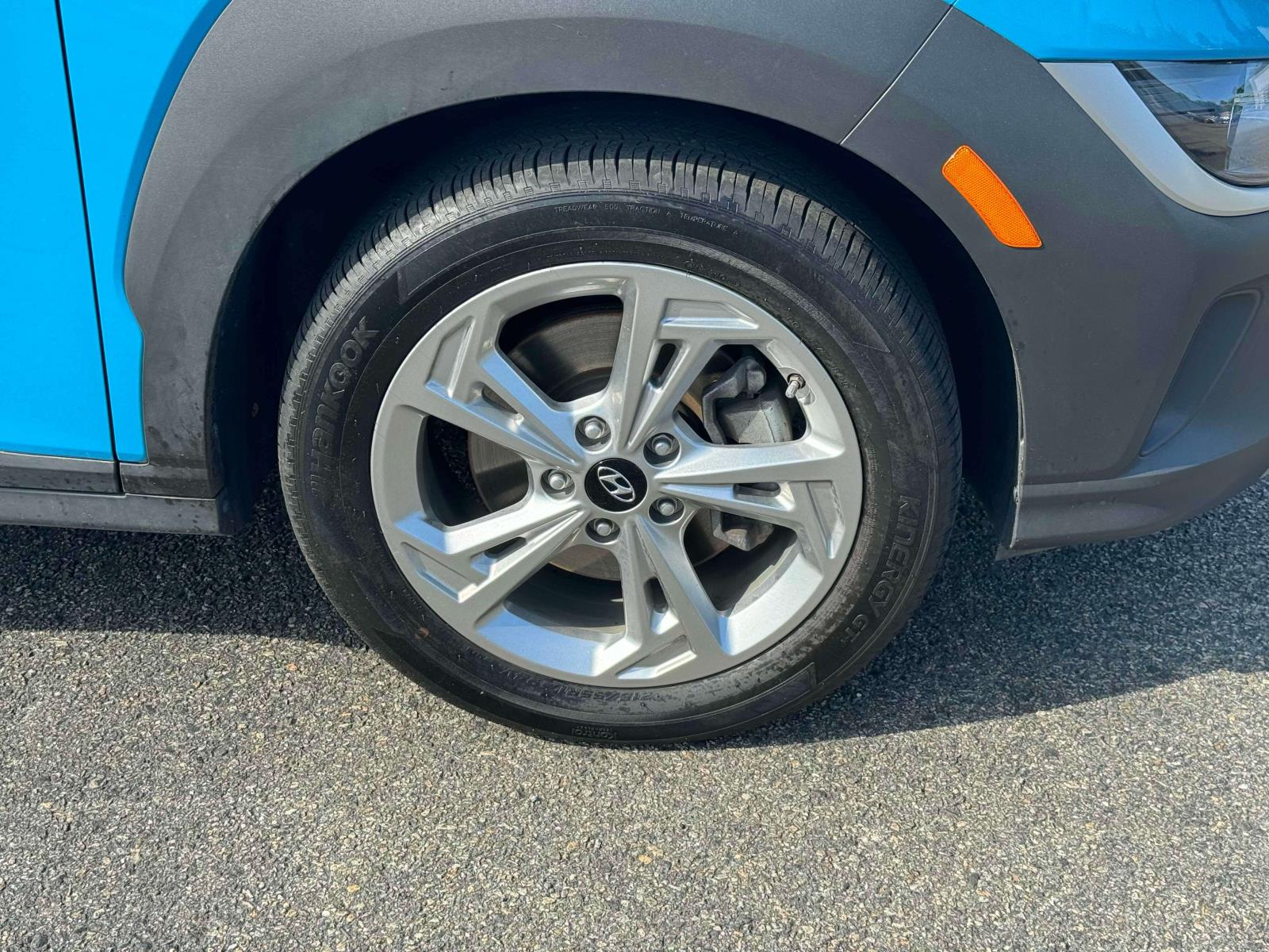 Vehicle image 6 of 37