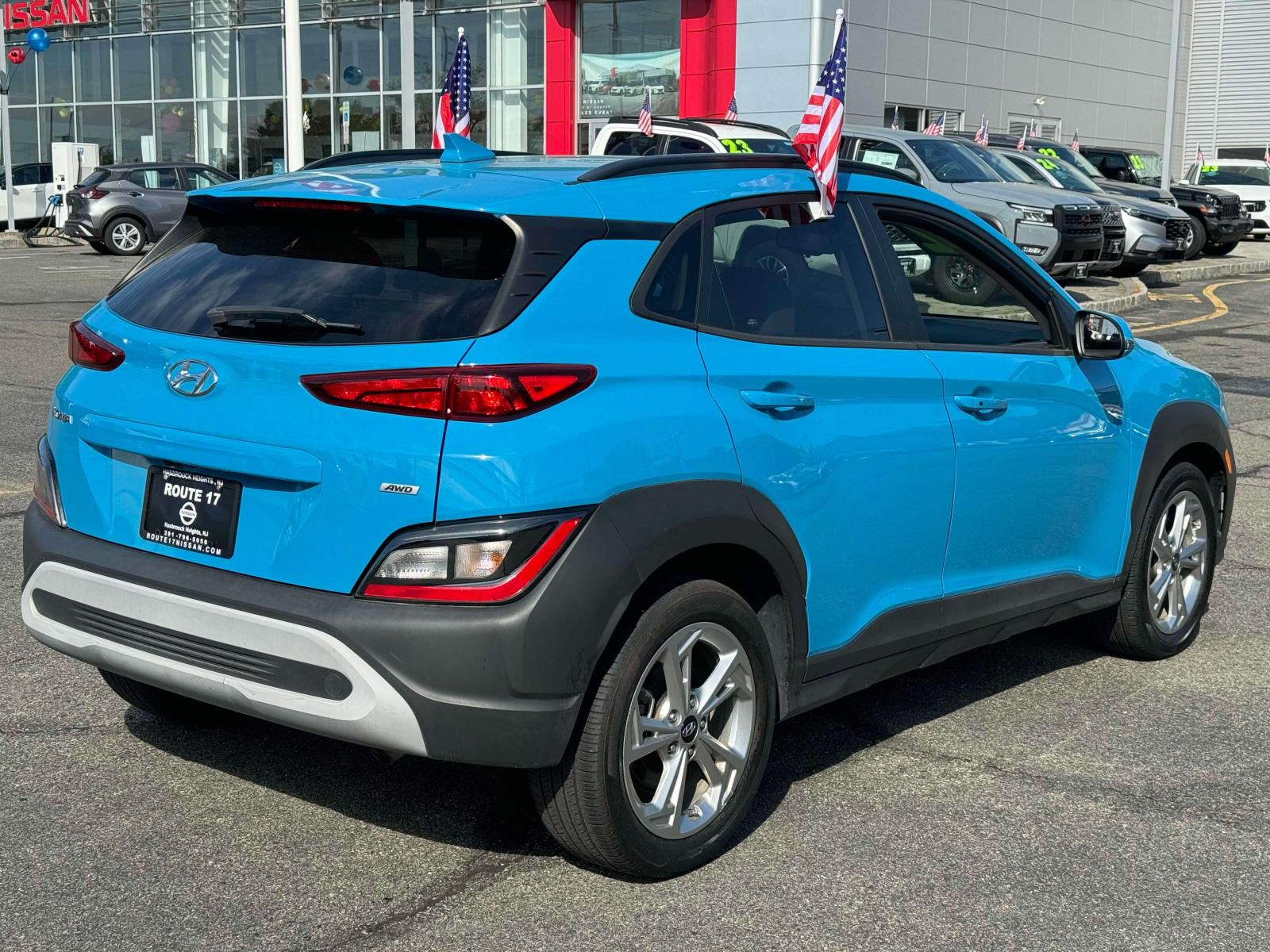 Vehicle image 4 of 37