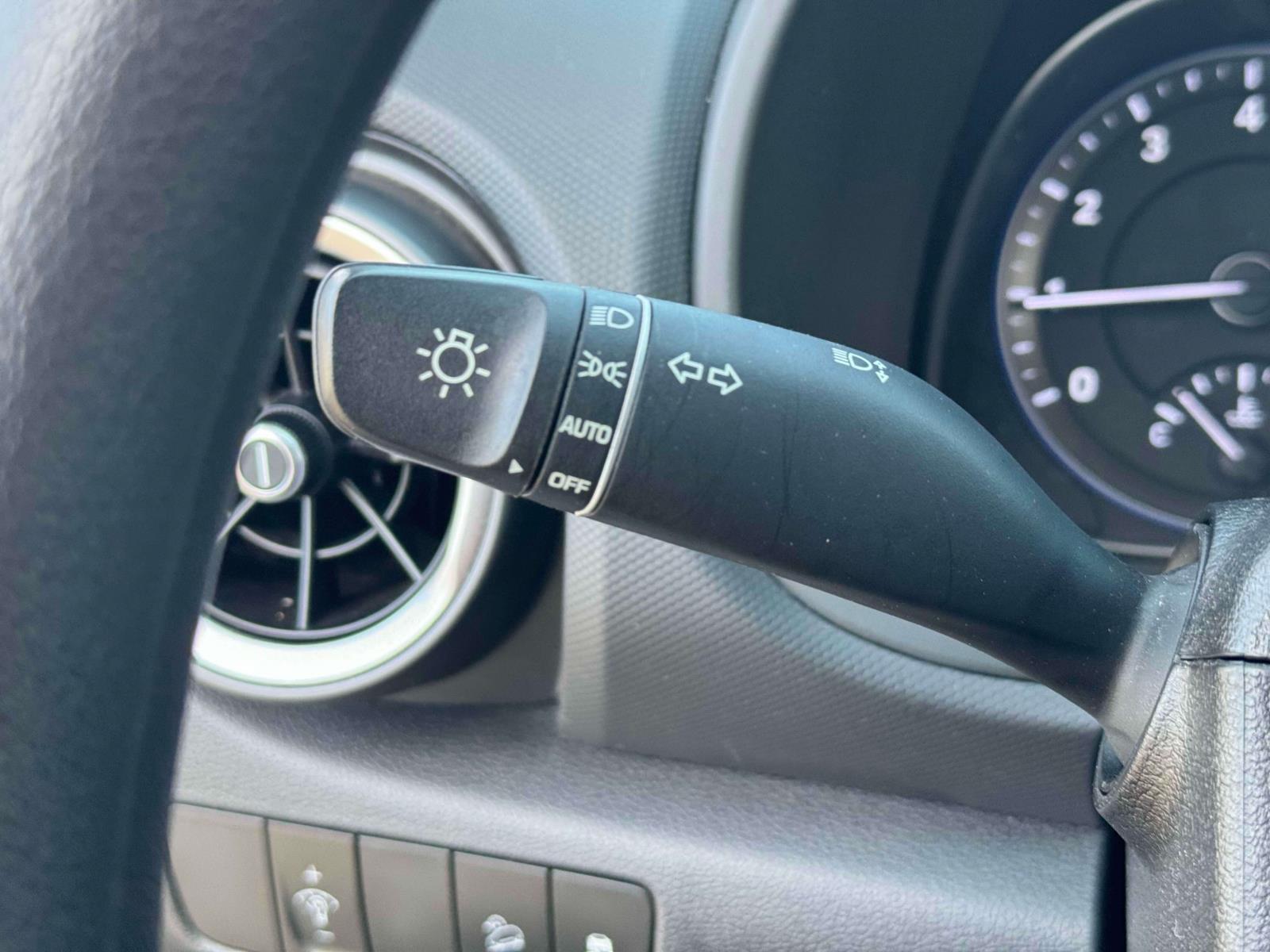 Vehicle image 24 of 37