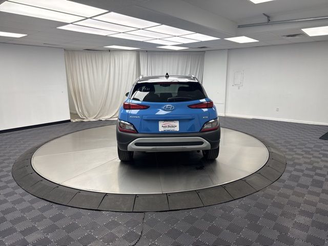 Vehicle image 6 of 26
