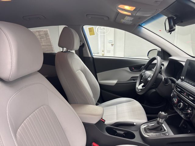 Vehicle image 11 of 26