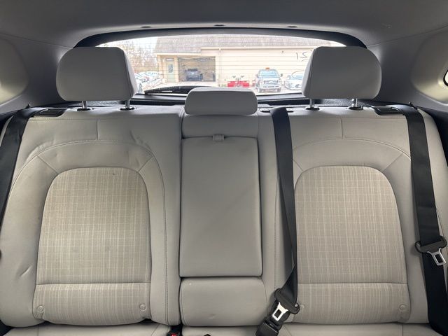 Vehicle image 15 of 26