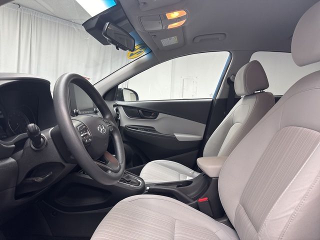 Vehicle image 9 of 26