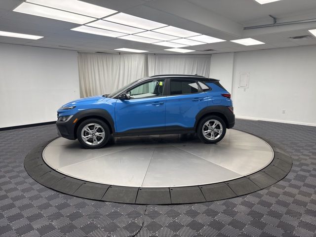 Vehicle image 7 of 26