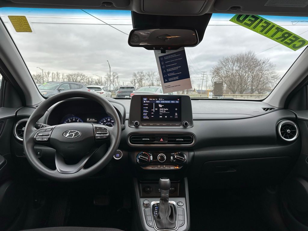 Vehicle image 20 of 30