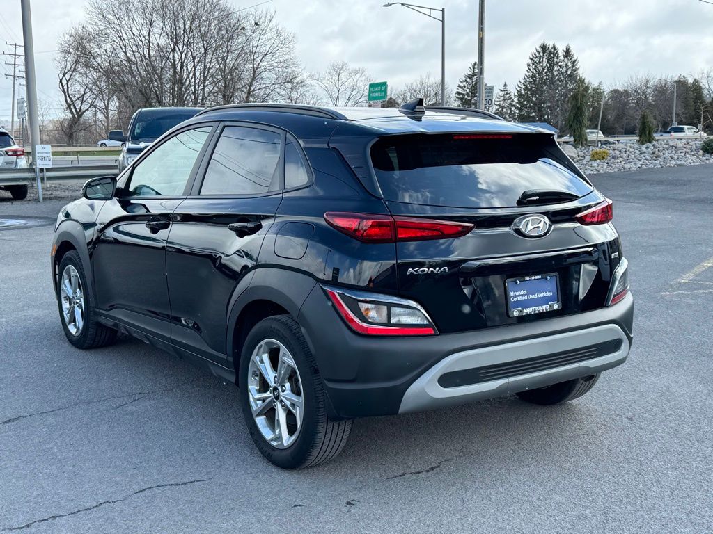 Vehicle image 6 of 31