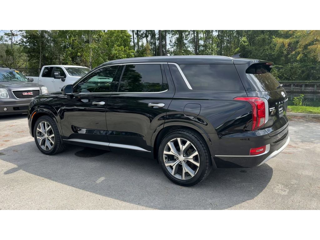 2022 Hyundai Palisade Limited Image 9 of 37