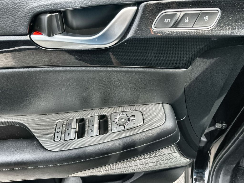 2022 Hyundai Palisade Limited Image 27 of 37