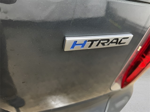 Vehicle image 7 of 28