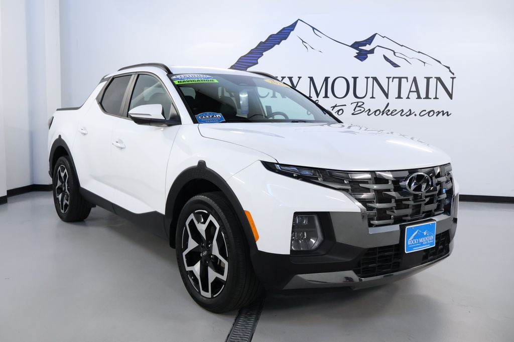 Vehicle image 3 of 40