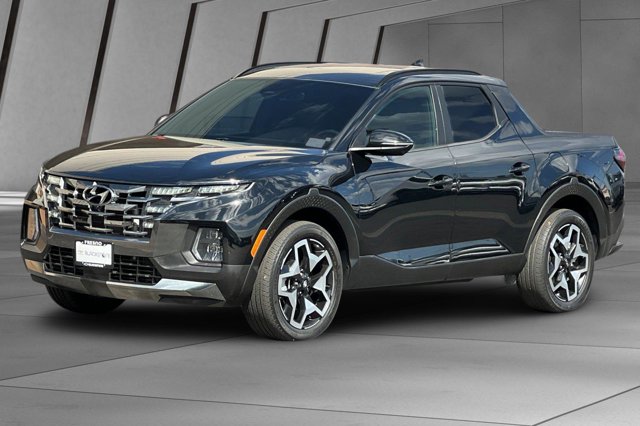 2022 Hyundai Santa Cruz Limited Image 1 of 28