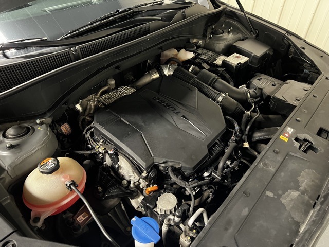 Vehicle image 47 of 49