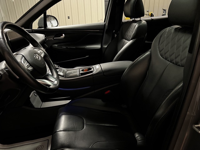 Vehicle image 14 of 49