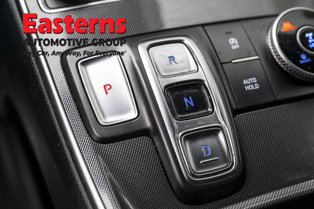 2022 Hyundai Santa Fe SE Image 57 of 64