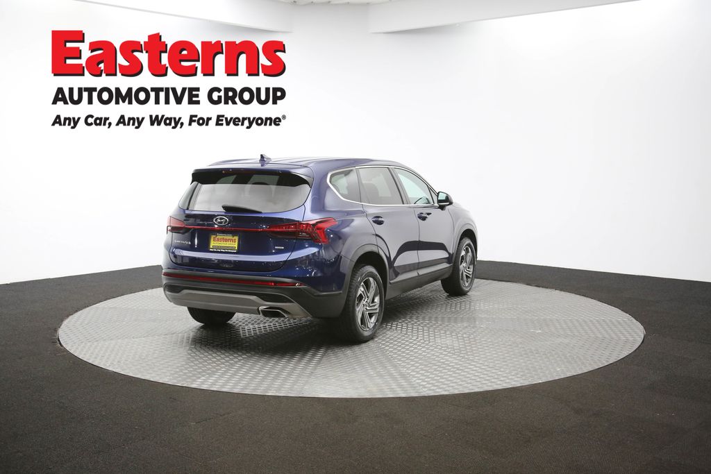 2022 Hyundai Santa Fe SE Image 24 of 64