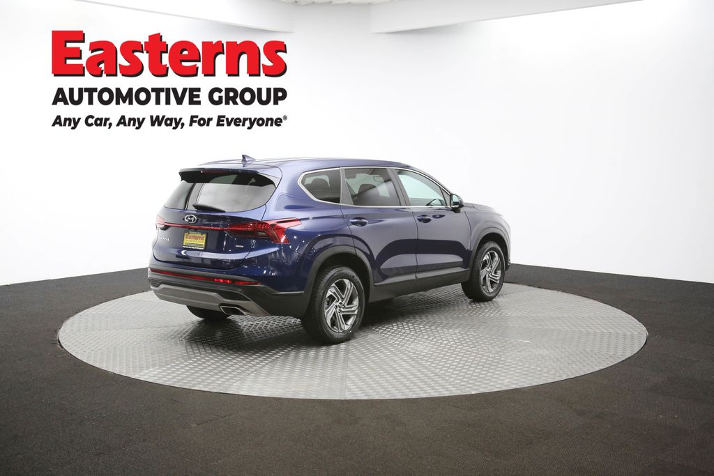 2022 Hyundai Santa Fe SE Image 20 of 64