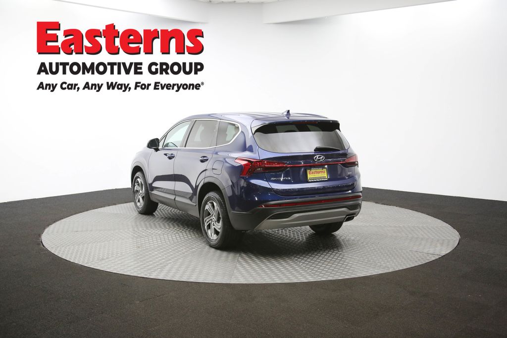 2022 Hyundai Santa Fe SE Image 31 of 64