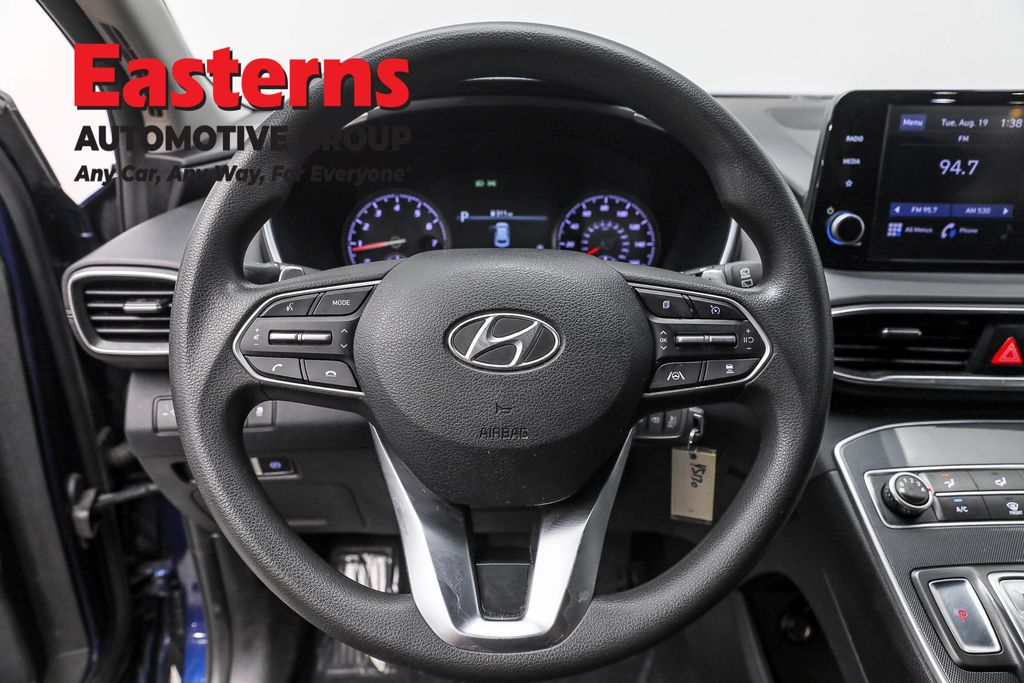 2022 Hyundai Santa Fe SE Image 58 of 64