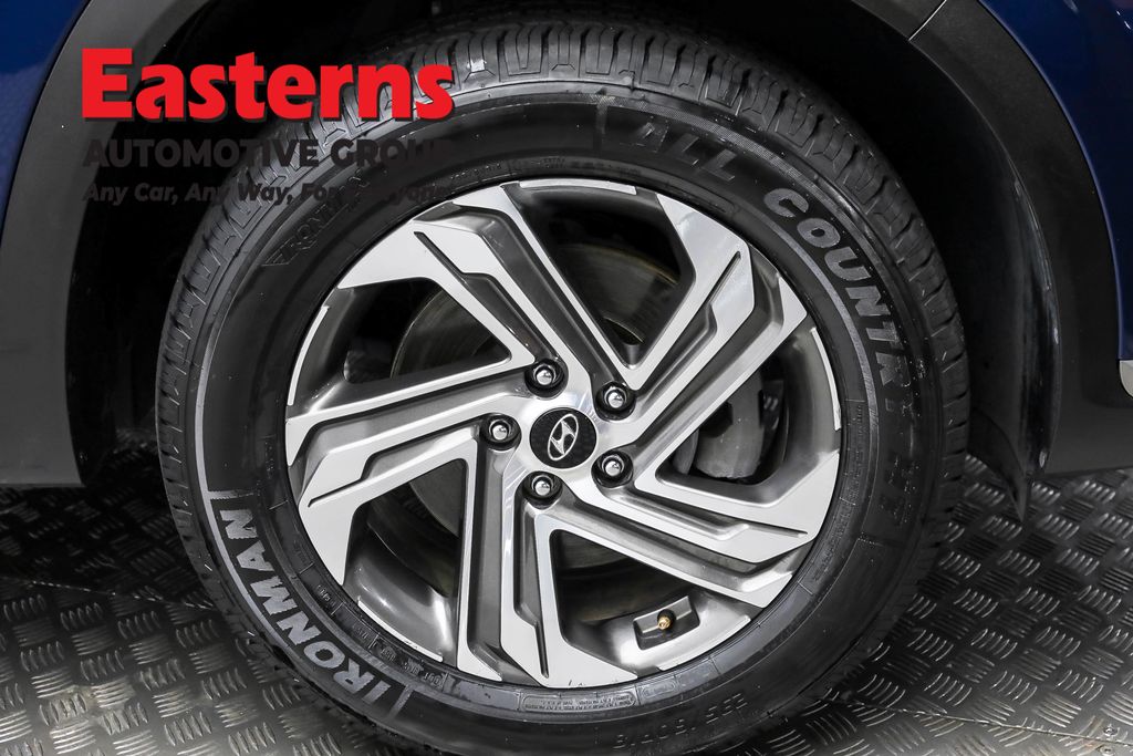 2022 Hyundai Santa Fe SE Image 39 of 64