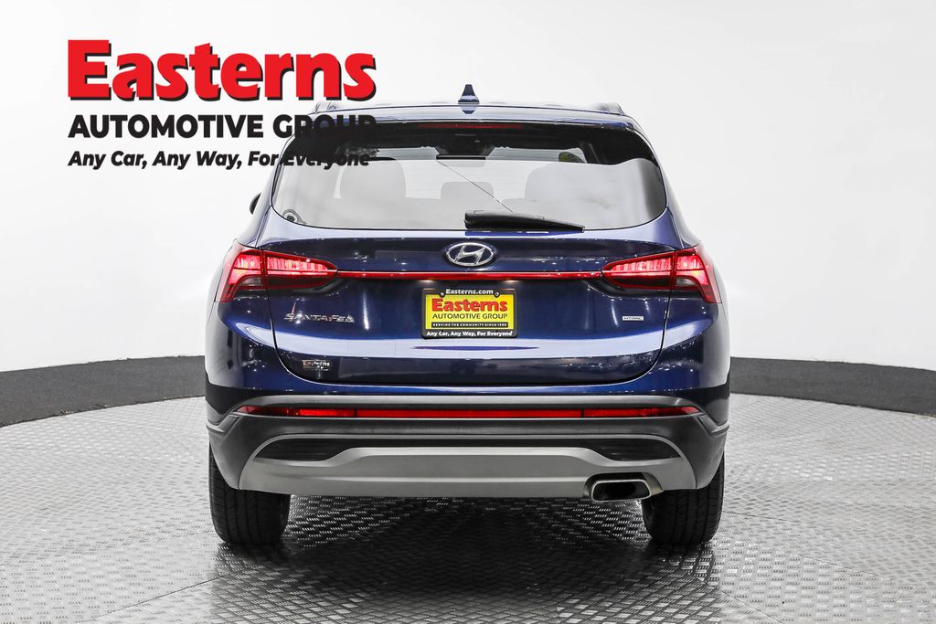 2022 Hyundai Santa Fe SE Image 25 of 64