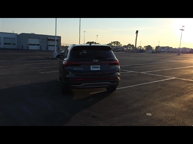 Vehicle image 8 of 23
