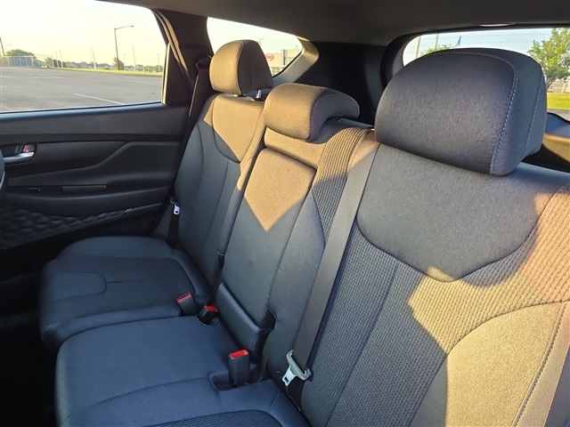 Vehicle image 12 of 23