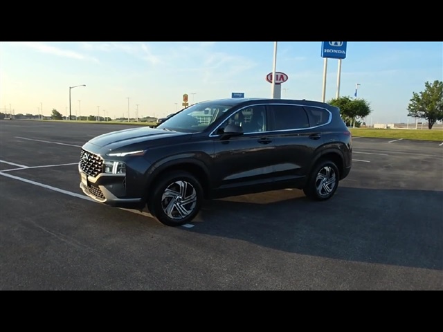 Vehicle image 3 of 23