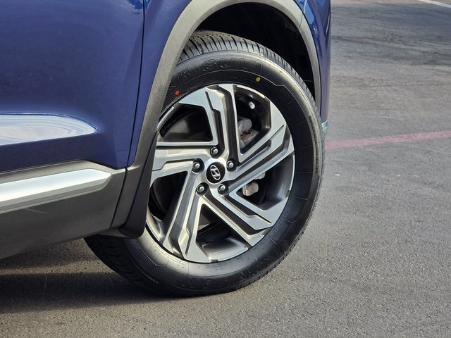 2022 Hyundai Santa Fe SEL Image 8 of 40