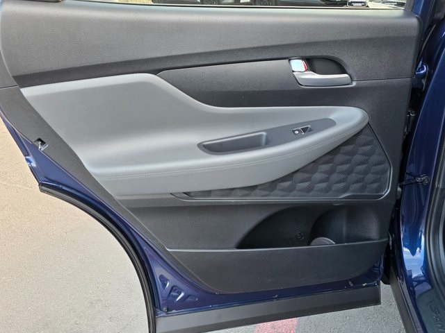 2022 Hyundai Santa Fe SEL Image 25 of 40