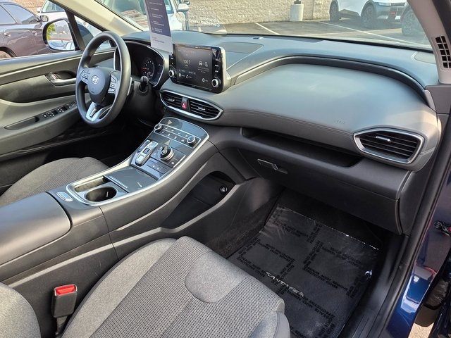 2022 Hyundai Santa Fe SEL Image 16 of 40