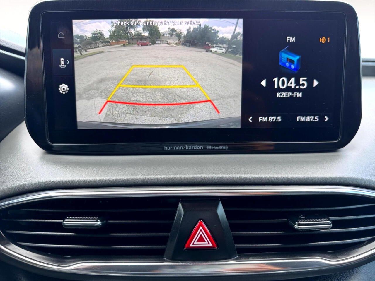 Vehicle image 23 of 29