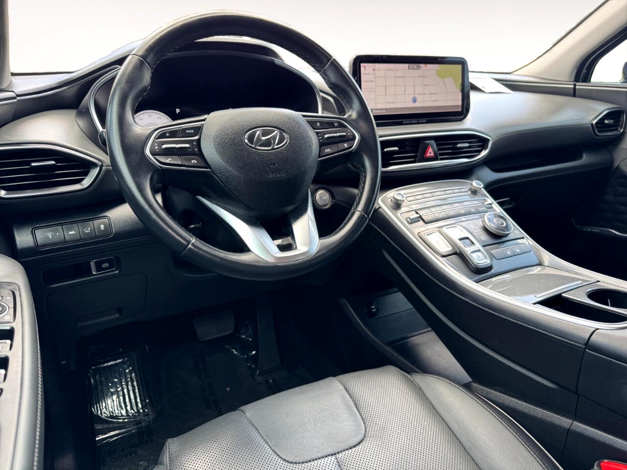 Vehicle image 21 of 29