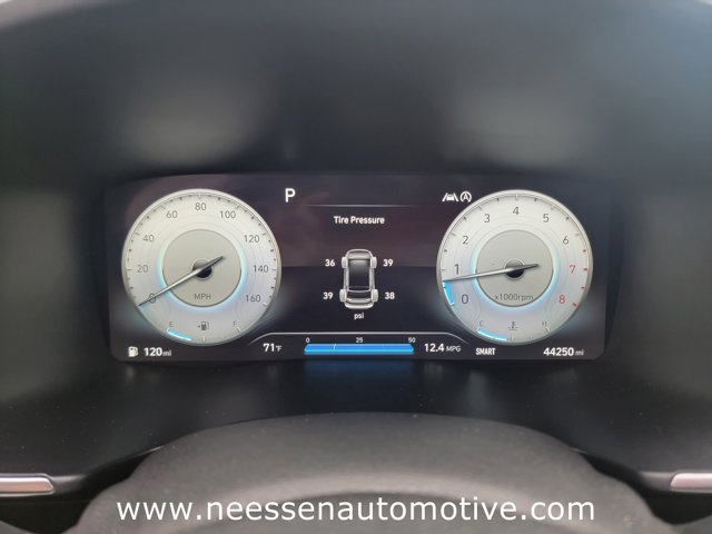 2022 Hyundai Santa Fe XRT Image 21 of 35