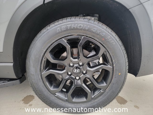 2022 Hyundai Santa Fe XRT Image 11 of 35