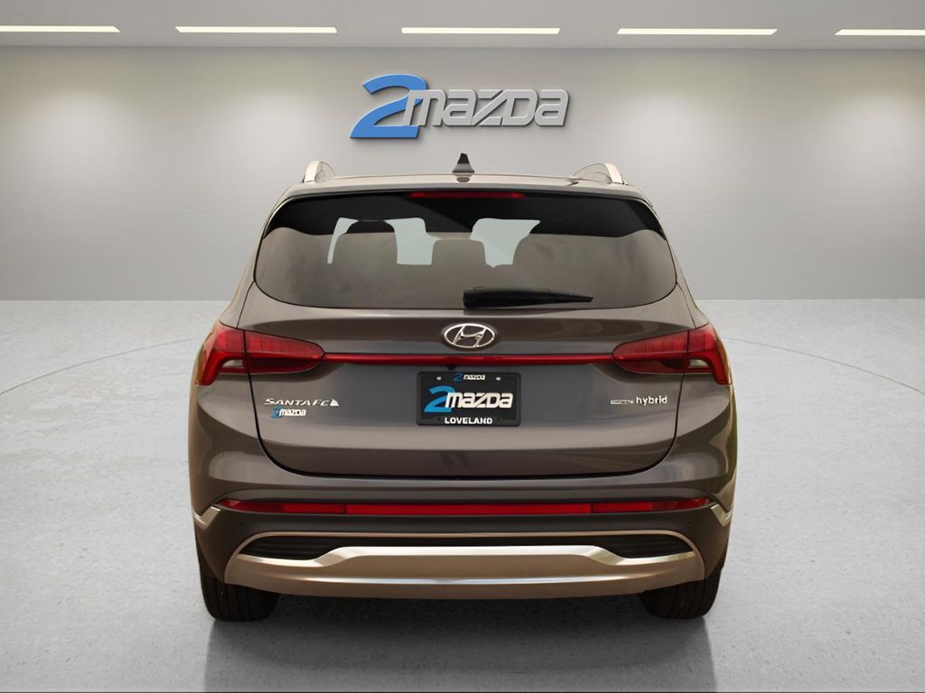 Vehicle image 6 of 21