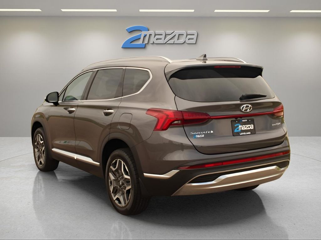 Vehicle image 7 of 21
